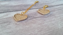 Load image into Gallery viewer, Glitter Heart Planner Charm// Gold Heart TN Charm// Glitter Bag Charm// Heart St