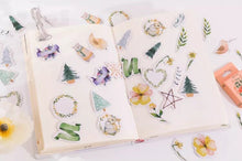 Load image into Gallery viewer, Kawaii Watercolour Winter Animal Scrapbook Deco Stickers, Floral Sticker Flakes