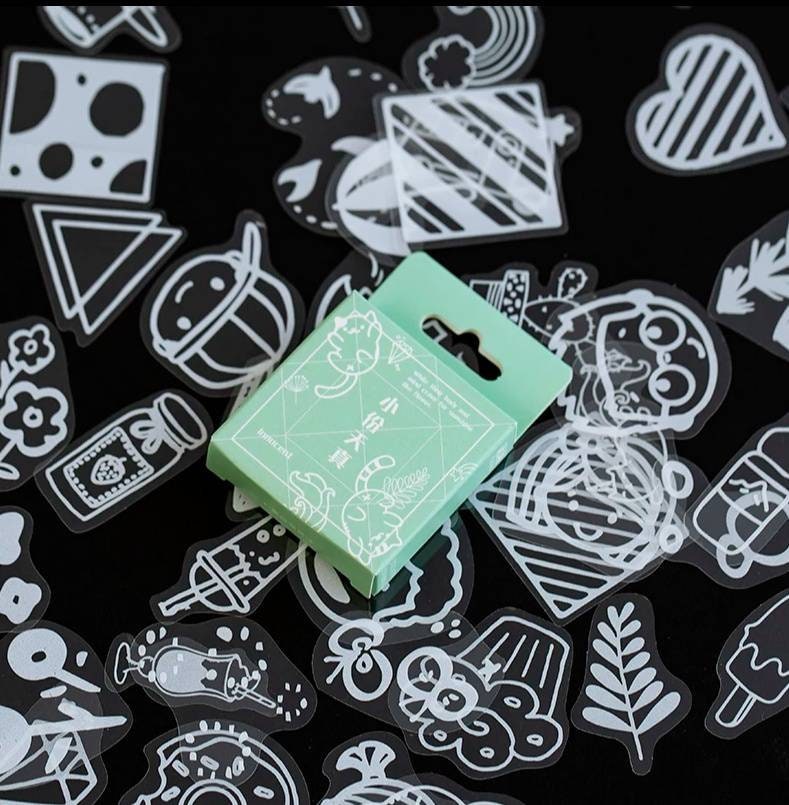 snowflake & lace style pet sticker flakes green box